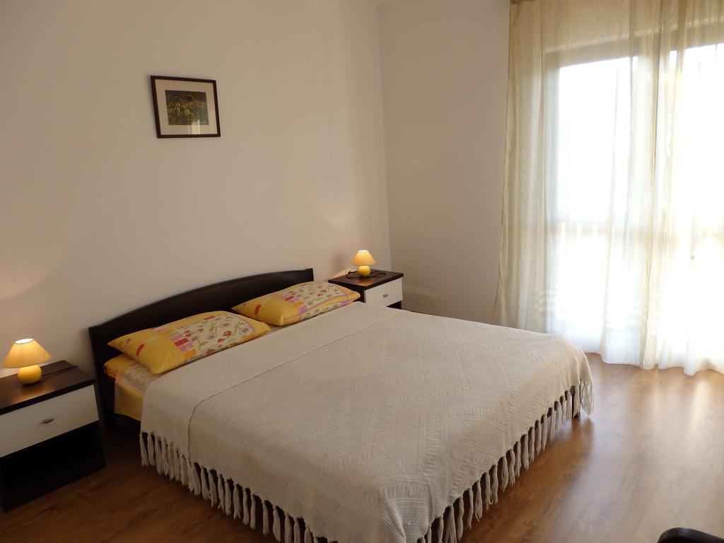 Apartments Ivan & Ana Korcula Town Room photo